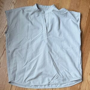 Figs size small Rafaela scrub top